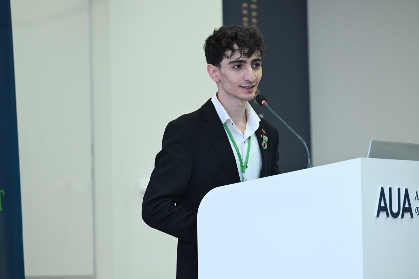 Keynote speaking and panel moderation — photograph 4 of 12